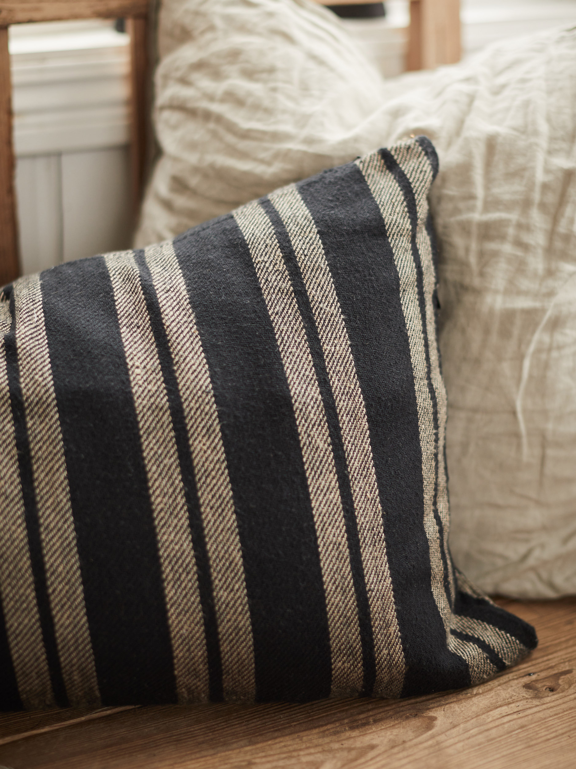 Kuddfodral Striped Silk