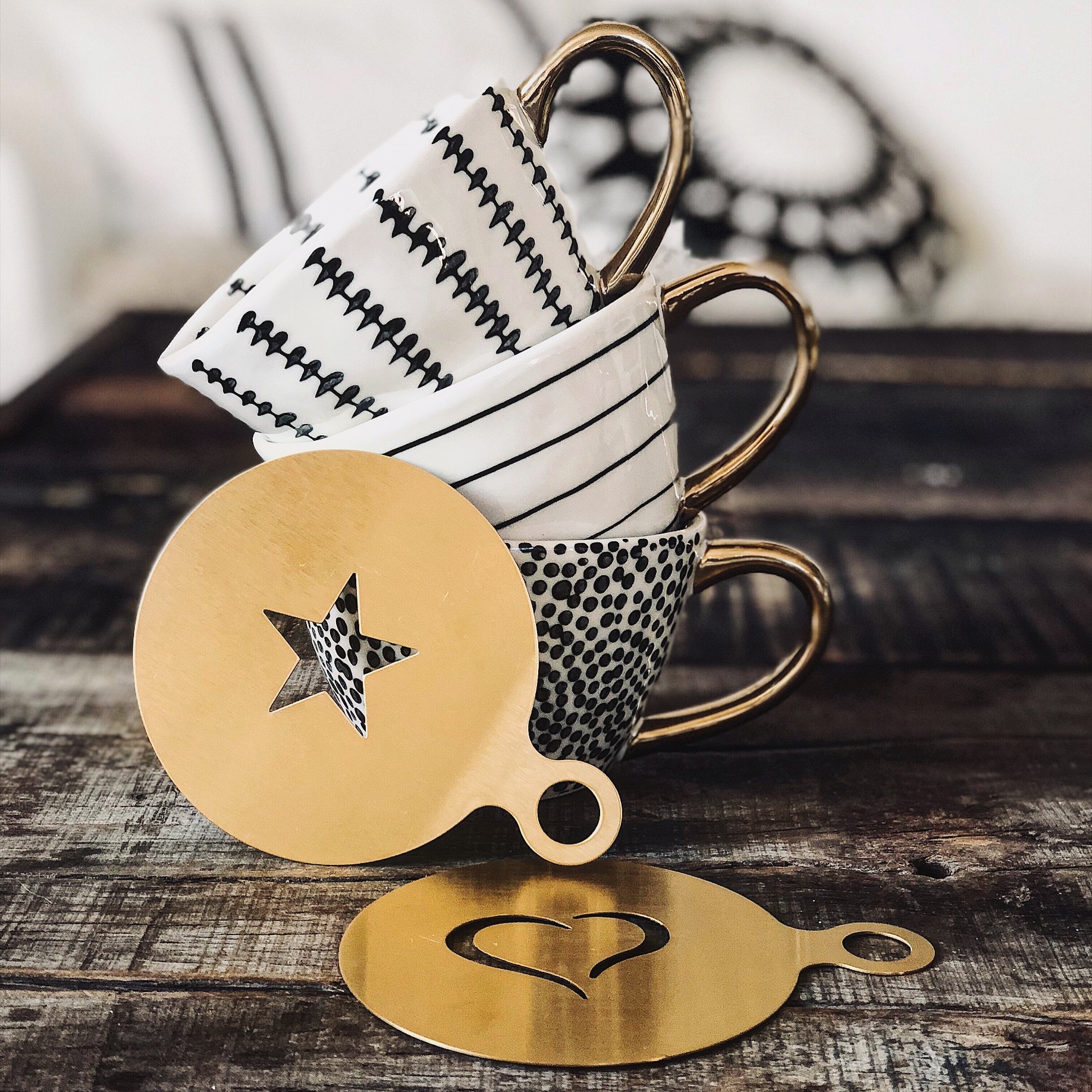 Coffee Stencils Kaffestenciler Rostfritt stål  Guldfinish Set om 2 st