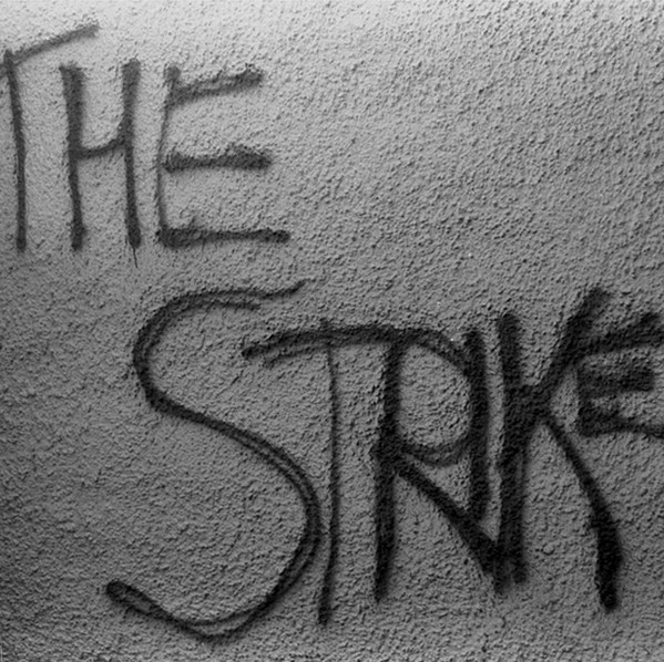 The Strike ‎– Fly No Flags  - EP