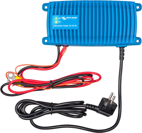 Blue Smart IP67 Charger 24/8 (1)