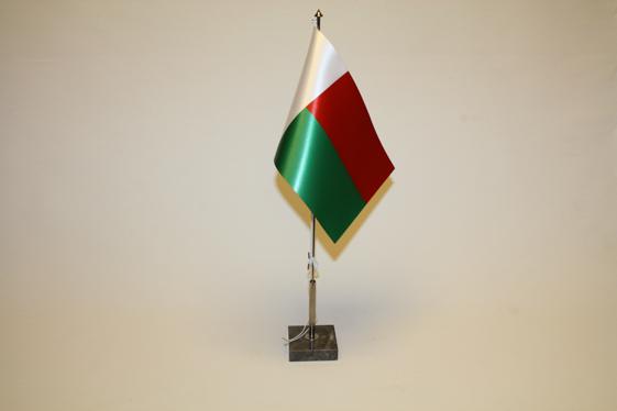 Bordsflagga Madagaskar 