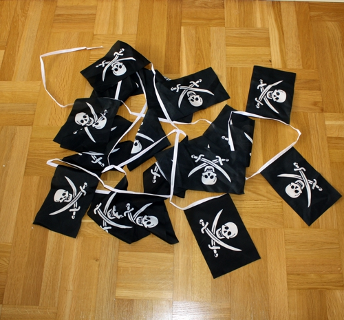 Flaggspel i tyg - Pirat  - 2