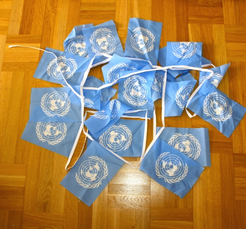 Flaggspel i tyg - FN - 2