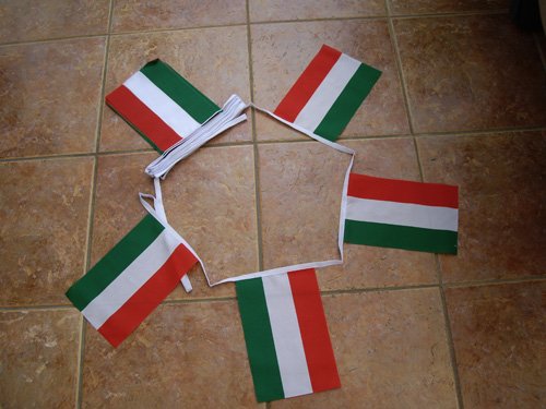 Flaggspel i tyg  - Ungern  - 2