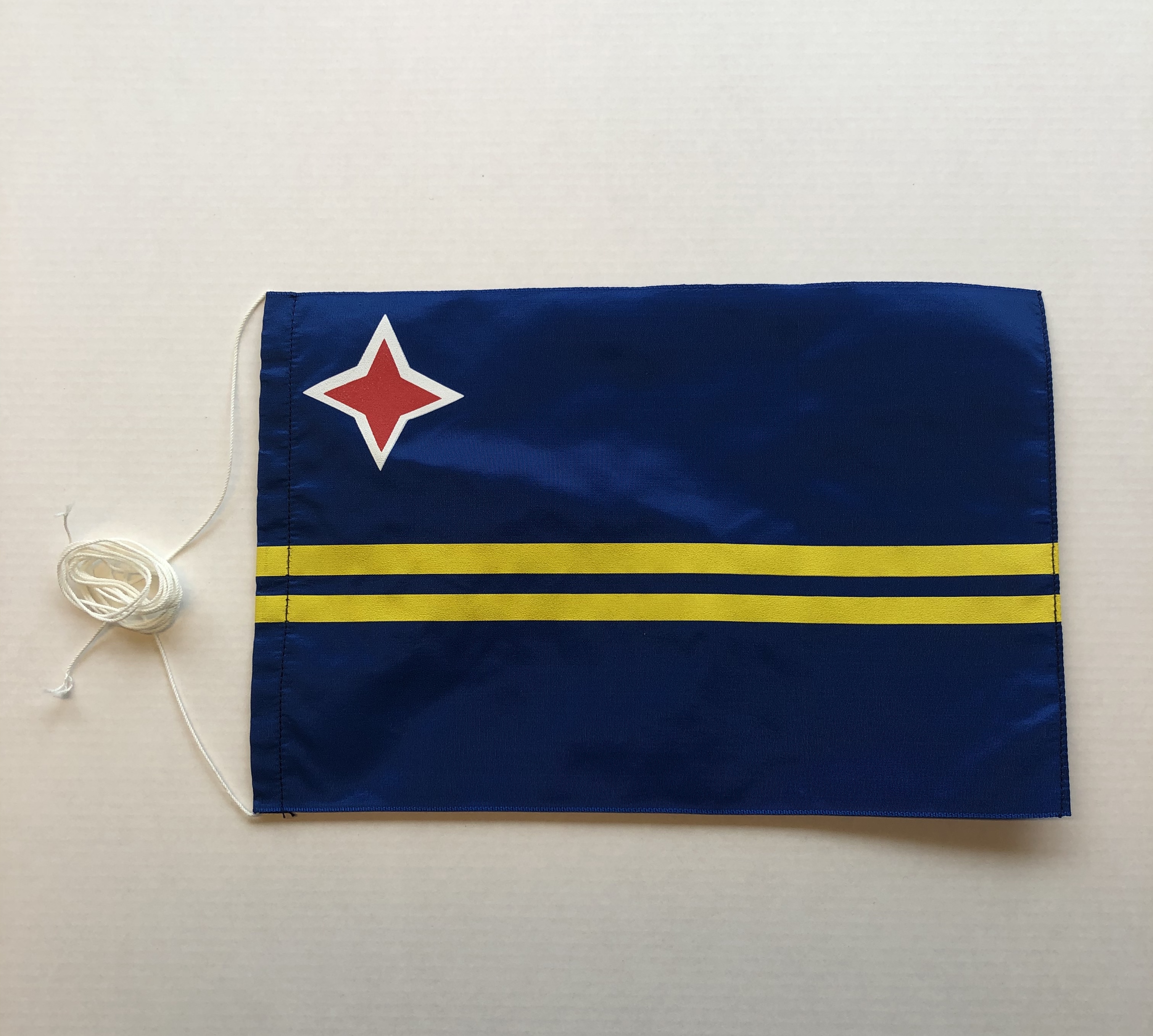 Bordsflagga Arbua - 2