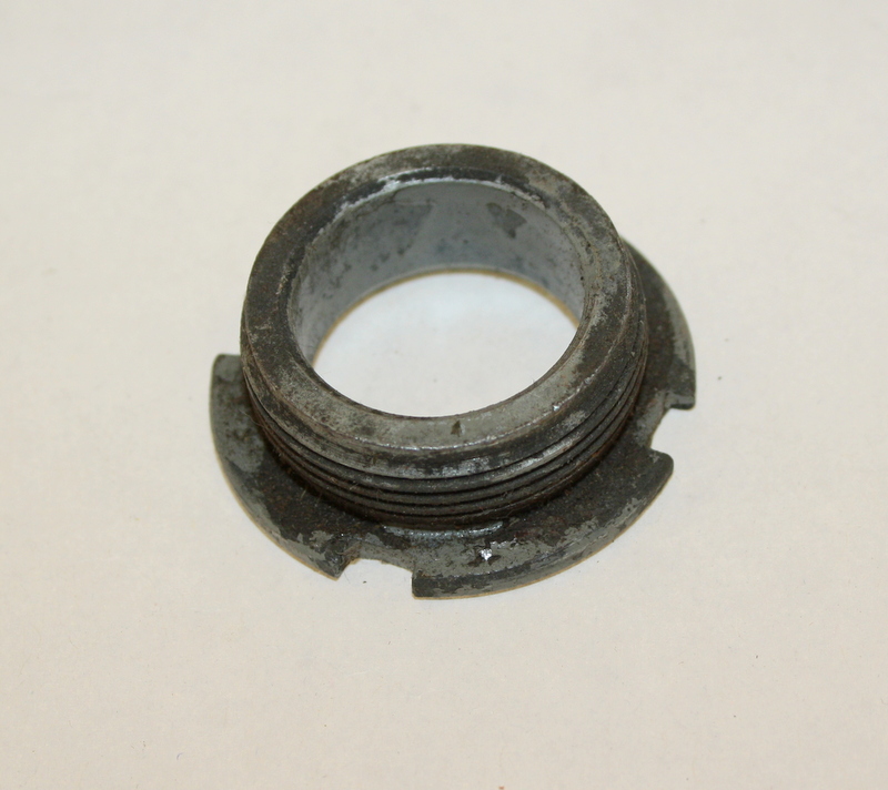HMW avgasmutter öppning 23 mm NOS - 2