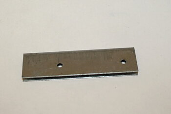 Kantlist Husqvarna Corona 3842, För stänksydd nr CM18587   NOS
