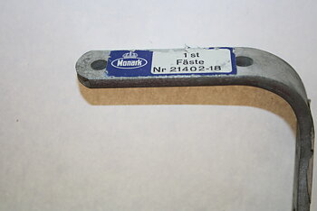 Feste for holdebrakett Monarch Transport Moped 61 618 619 Nos