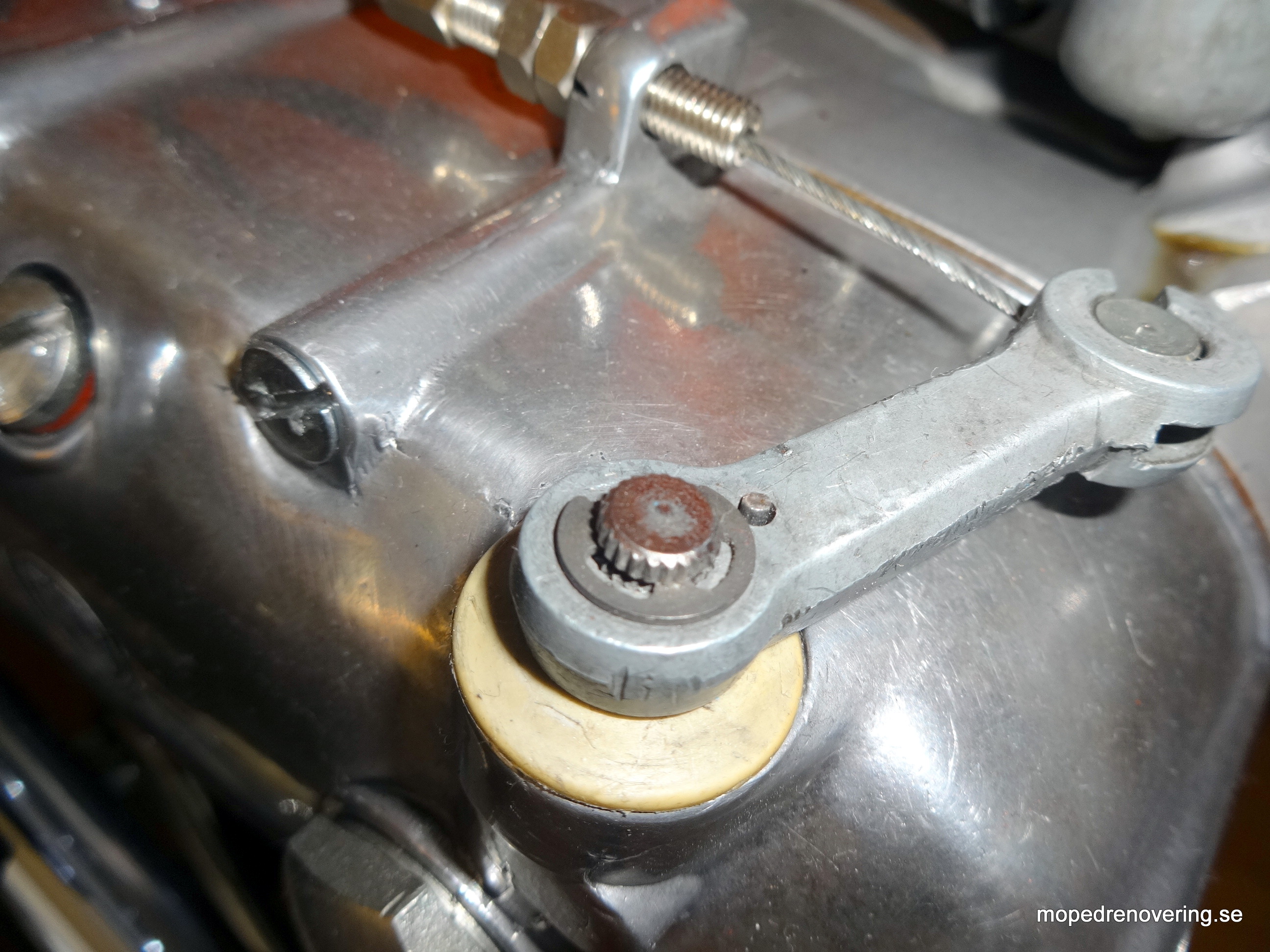 Kopplingsarm för V3 motor - 2