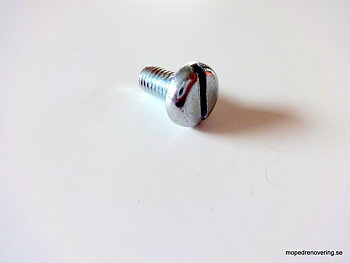 Oil level screw Zündapp transmission cover round and edge.