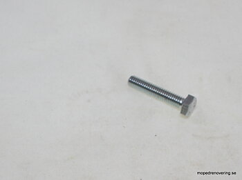 M6 x 30 mm, ruuvi täysi kierre