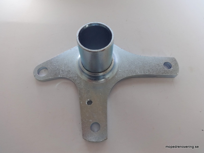 Unterer Motorhalter Zündapp 67-76 rechts - 3
