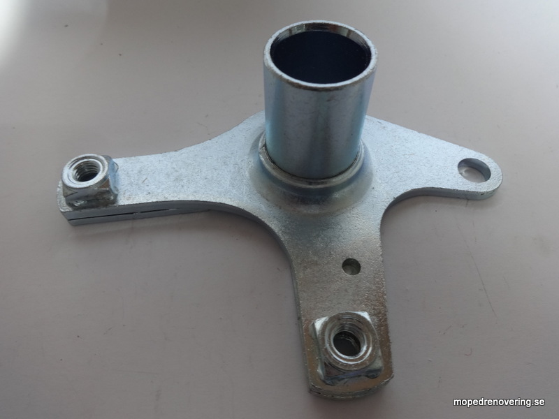 Unterer Motorhalter Zündapp 67-76 links - 3