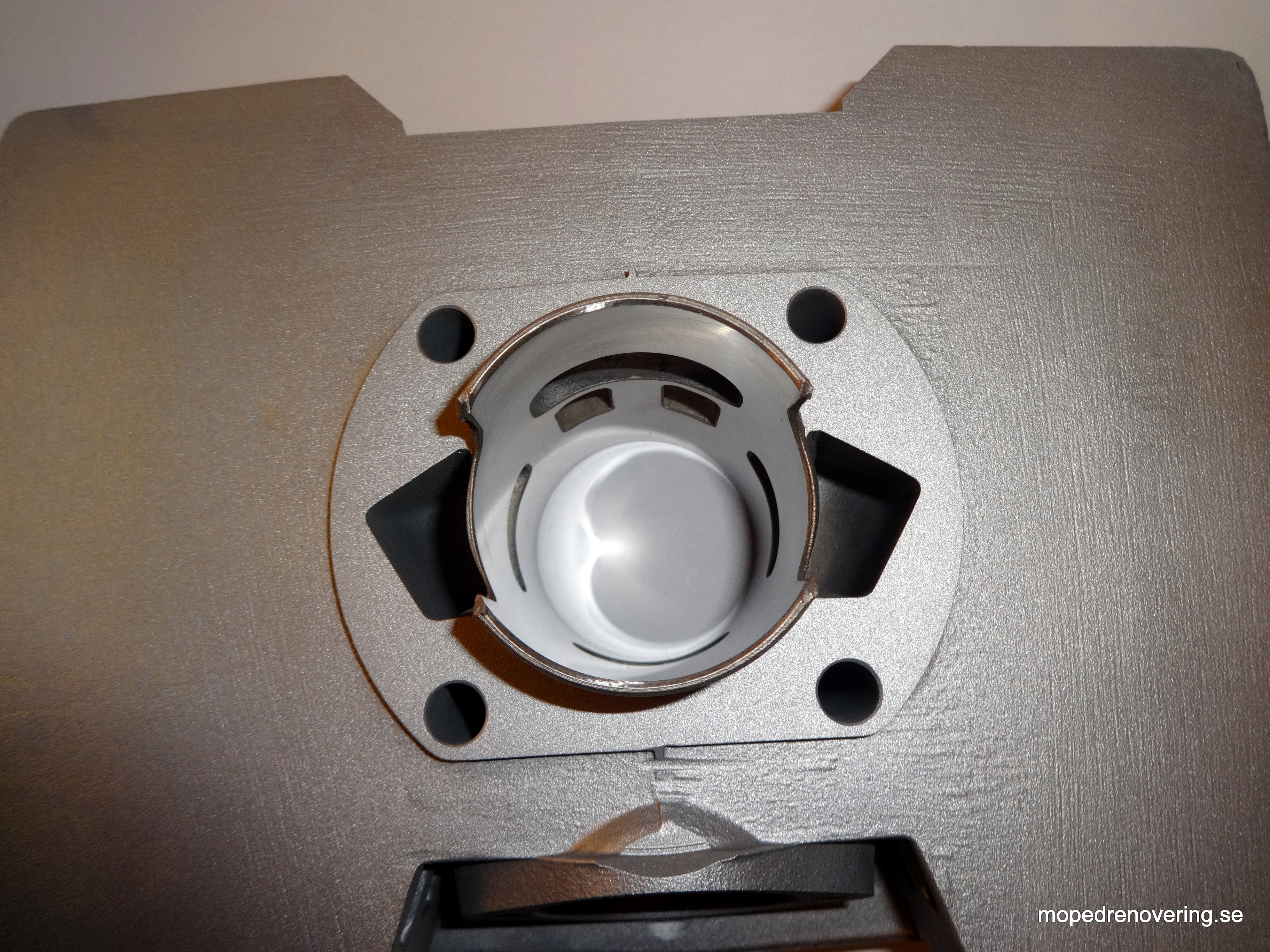 Zylindersatz Sachs/Gilera Athena 80cc, 12 mm Schraube für den Kolben - 7