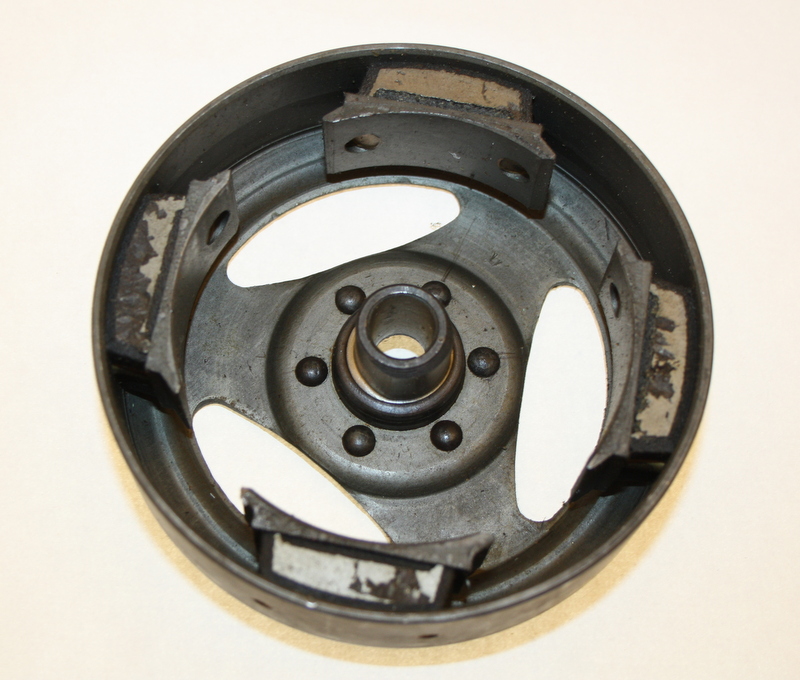 Vauhtipyörä Bosch Husqvarna 3622 3632 3642 3762 3811 Nos Novolette / Roulette - 2