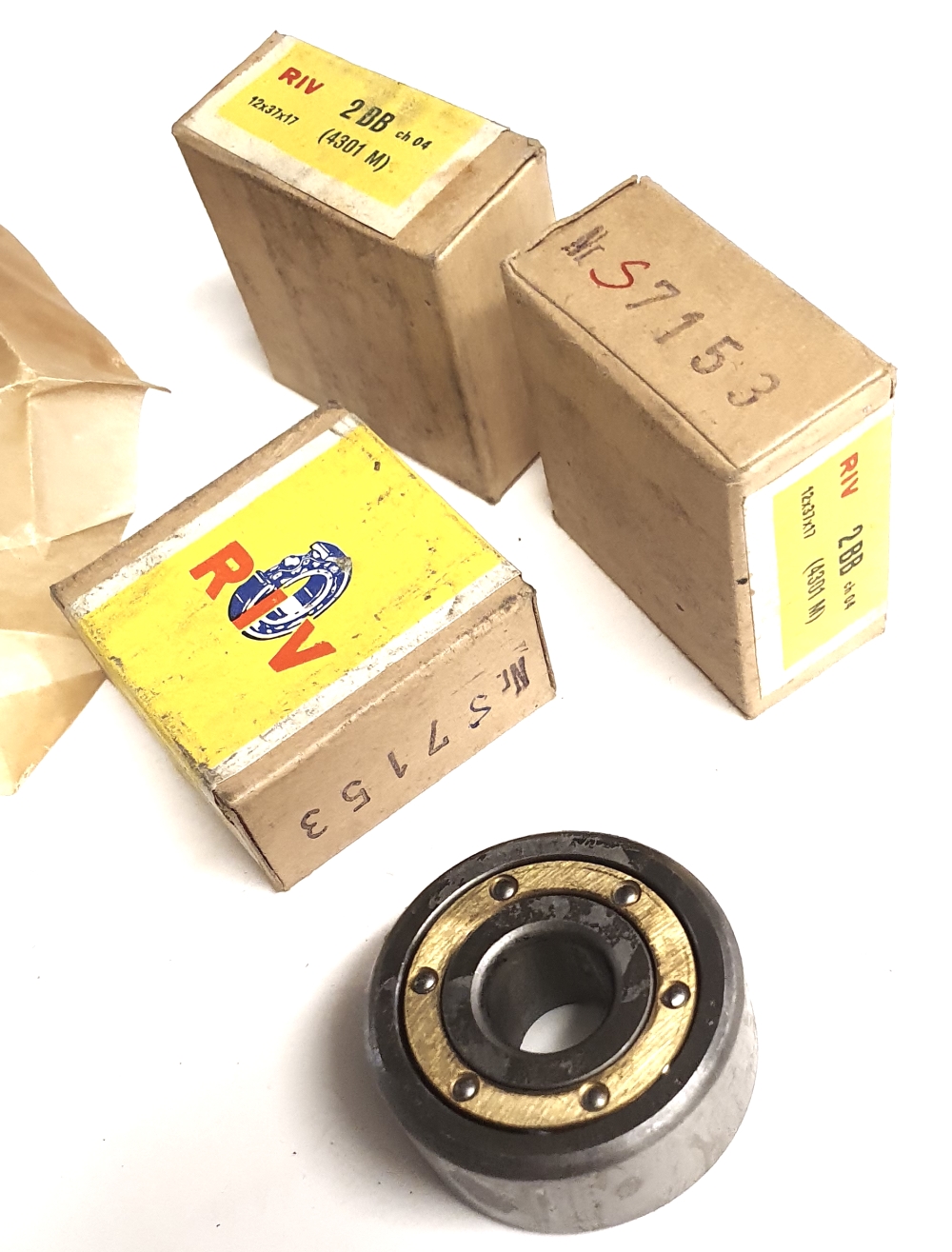 S7153 (007153) NOS RIV 12x37x17 mm Vespa/Lambretta - 2