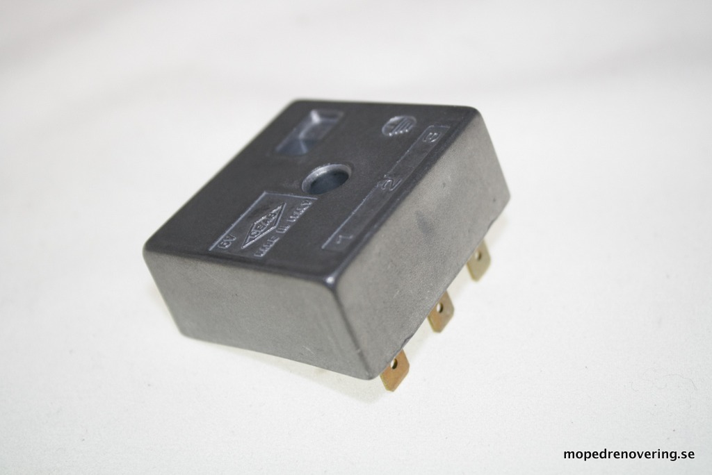 Spændingsregulator 6V 12 A - 3