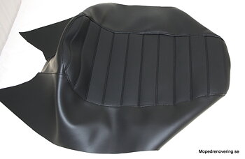 Saddle skins Swedish manufactured. Kreidler 1973 -1977 for moped with toolbox.