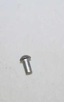 Nit 4 x 8 mm aluminium