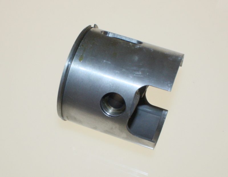 Männän NOS Husqvarna 1610718-03 82,42 mm - 3