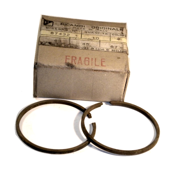 087432 Männänrengas 52,7 mm 1. ÖD Vespa 125 cc VNB GTR, myydään yksittäin