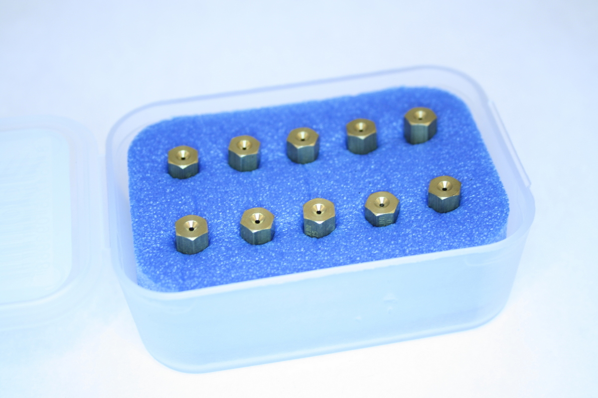 Düsensatz Mikuni M5,2x11 mm für 20 & 24 mm Vergaser 80-125. 10 Stück - 2