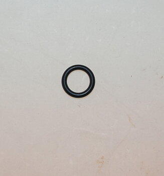 O-Ring hinter Bremsarm Zündapp.   405-15-388. An der vorderen und hinteren Nabe.