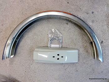 Innenschild, Heckflügel, Kabelkanäle zu VZ50