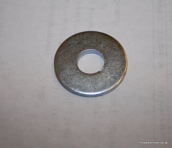 Skive M8 stor 8,5x23,6x1,75 mm