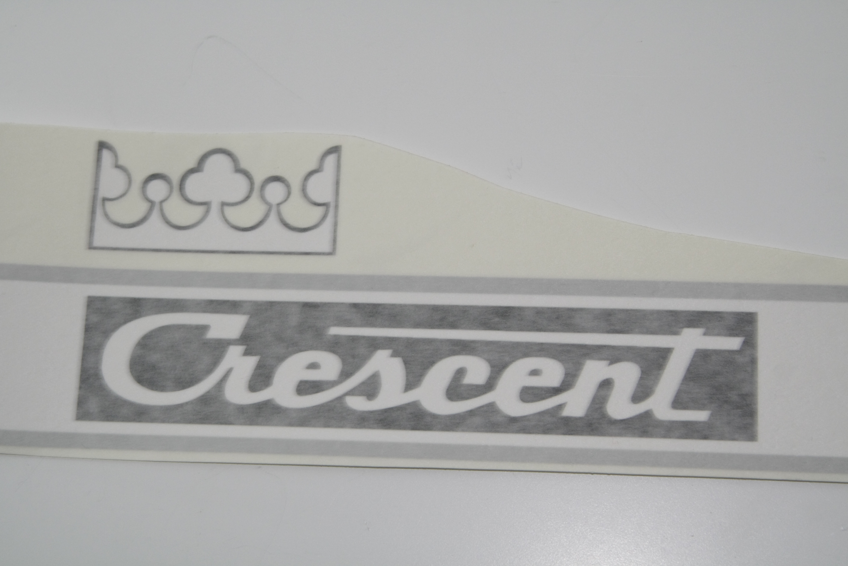 Fuel tank Decal E-Type 1293, 75-76, right and left side. - 3