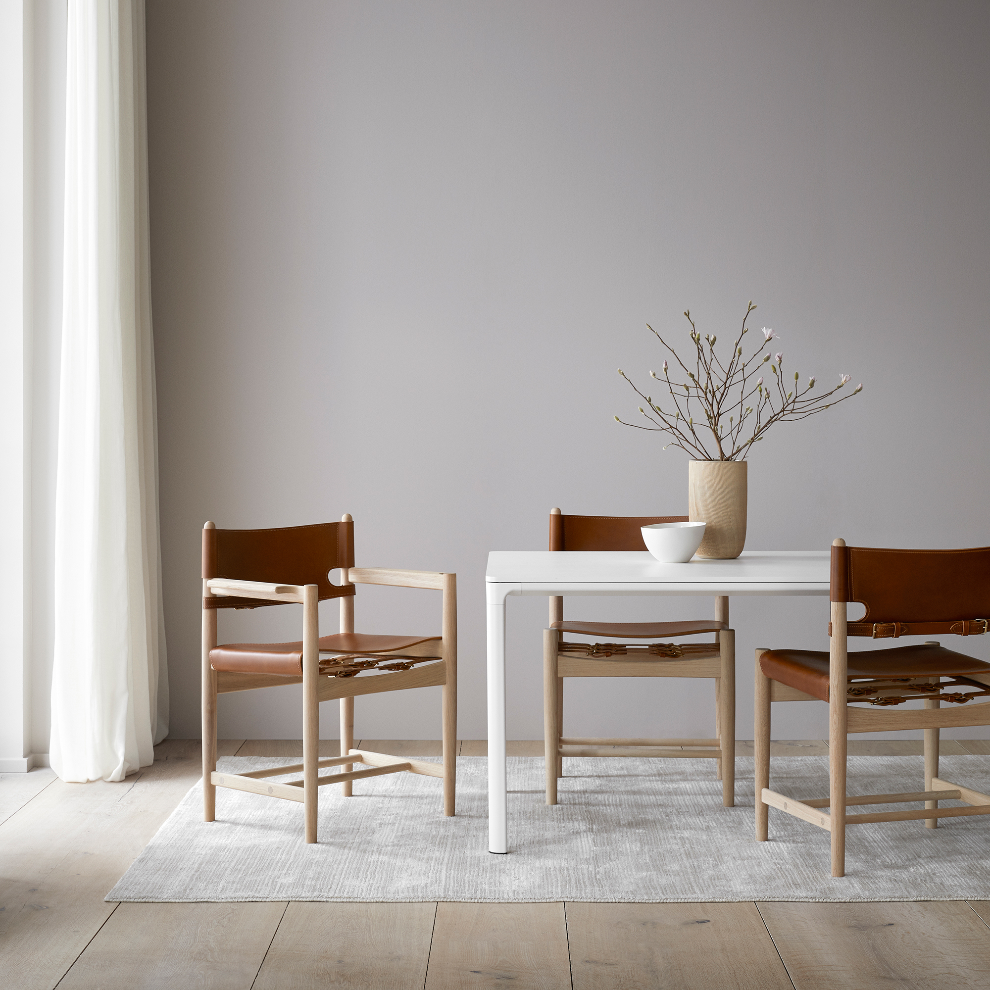 Spanish Dining Chair 3237 -  Fredericia Furniture - 3