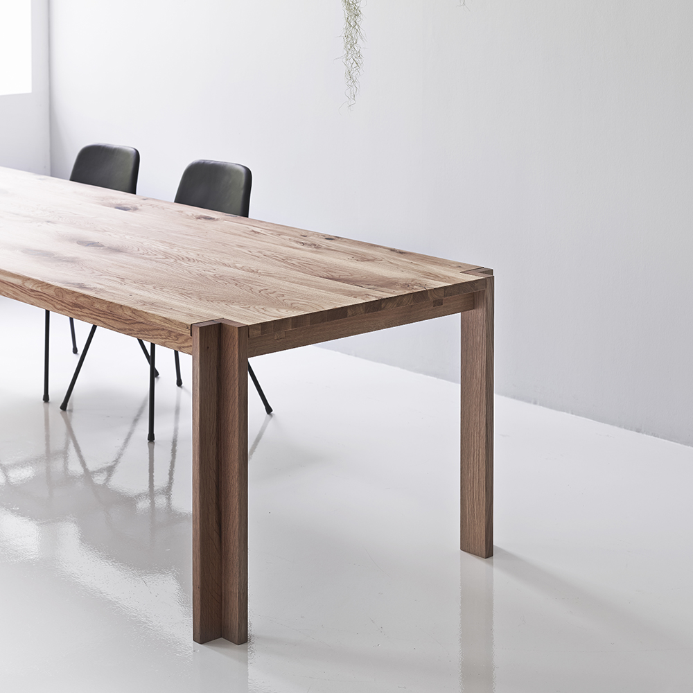 Jeppe Utzon Table #1 Wild Oak - 2