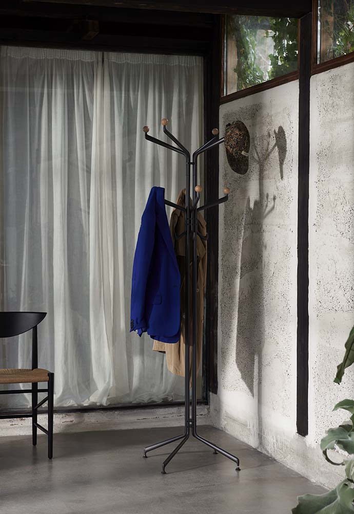 Capture SC77 Coat hanger - & Tradition - 4
