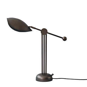 Stingray Table Lamp