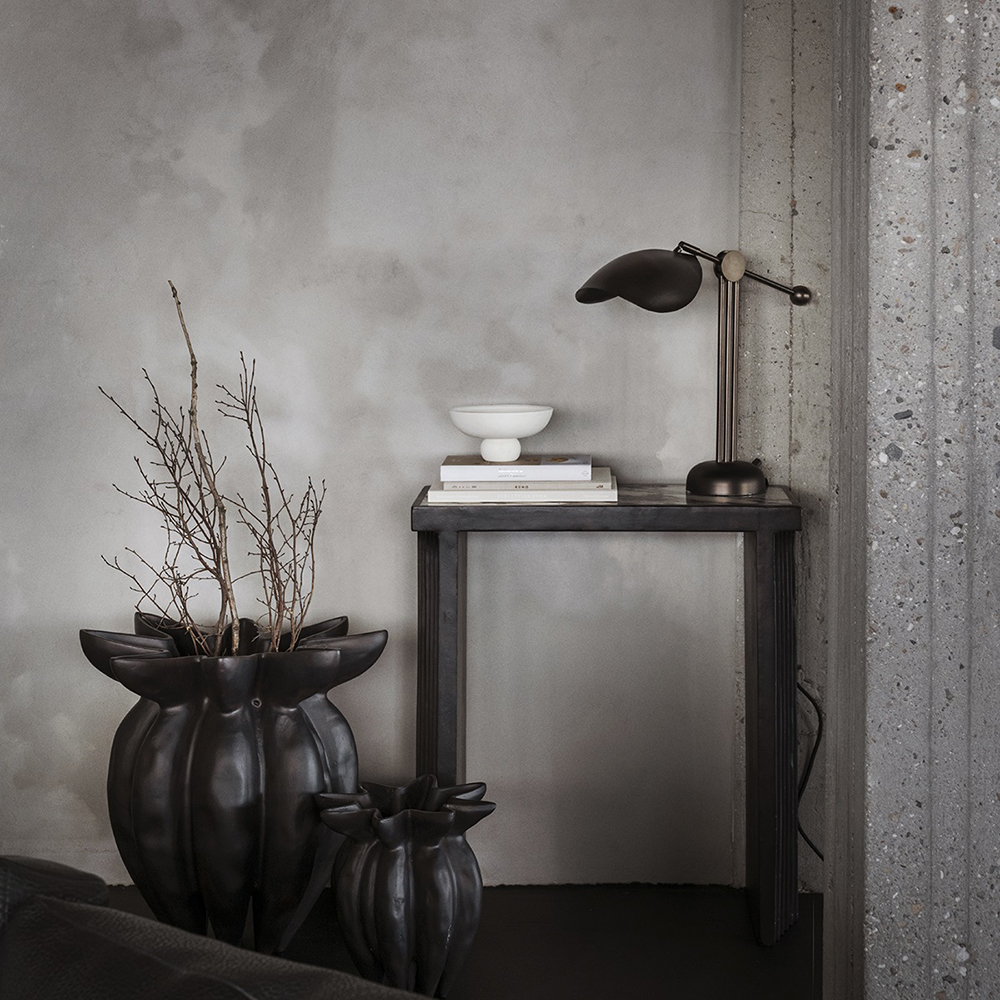 Stingray Table Lamp - 4