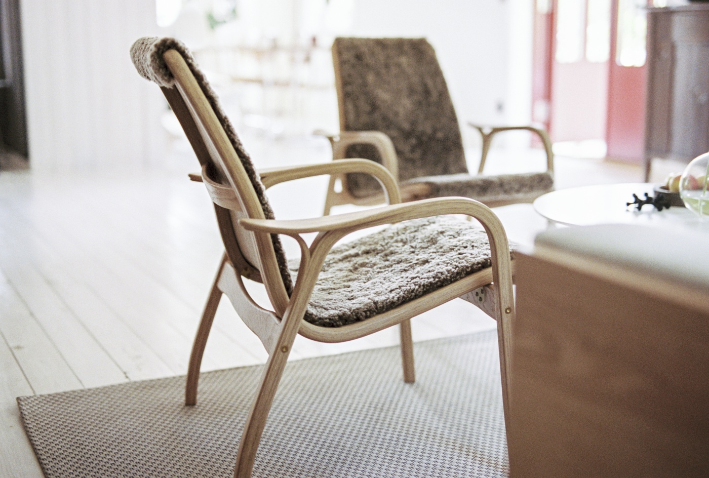 Laminett Armchair (W.pig Oak/Sheepskin Sahara) - Quickship - Swedese - 5