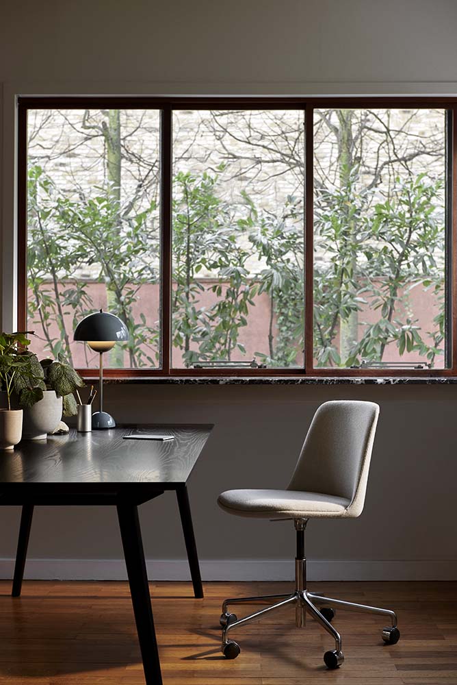 Rely HW24 Chair (several choices)- & Tradition - 3