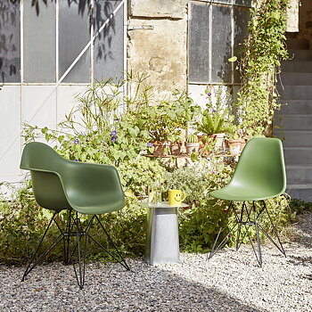 Eames Plastic Armchair RE DAR - Vitra