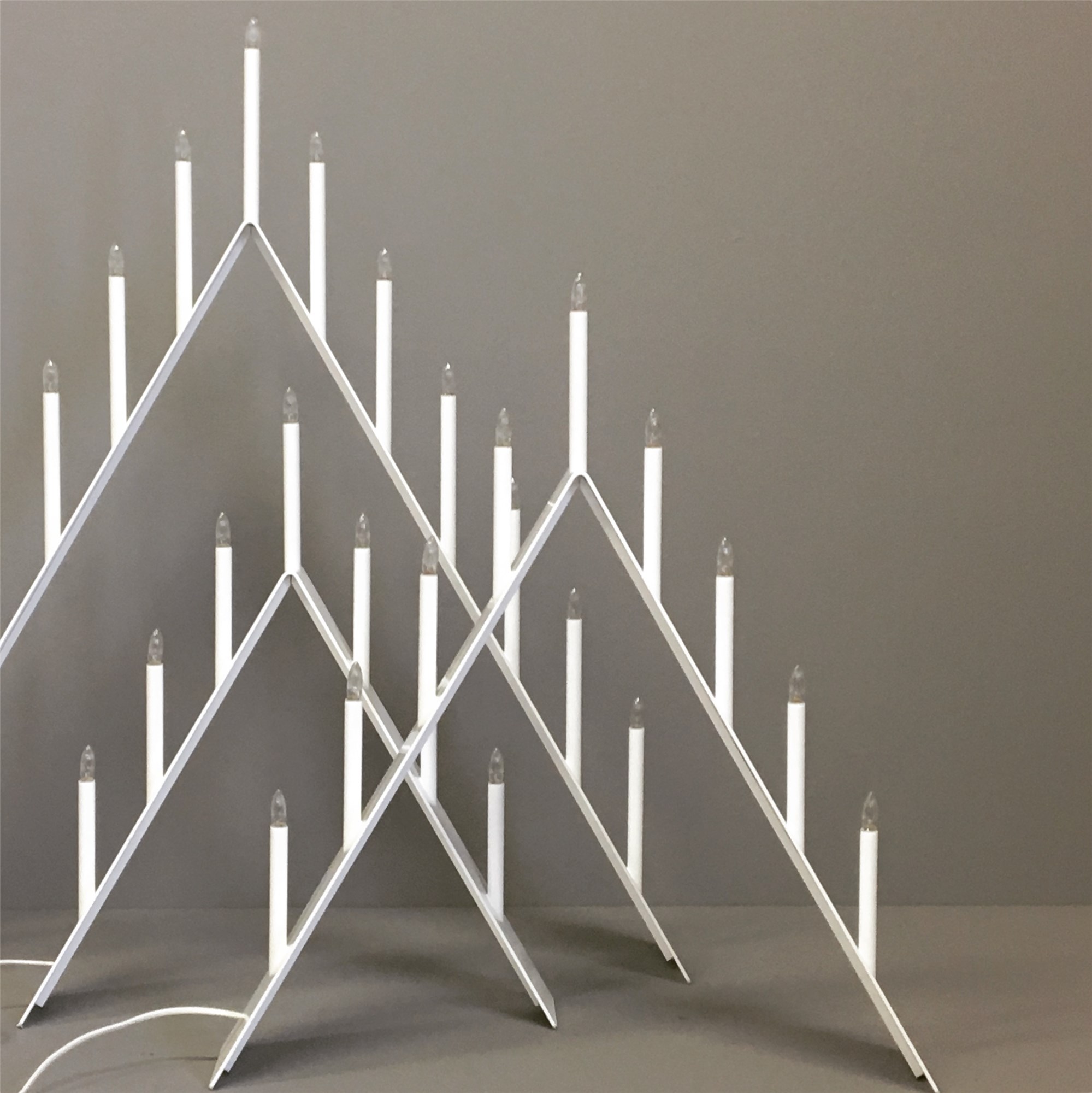 Spica 9 Adventsljusstake röd - SMD Design - 2