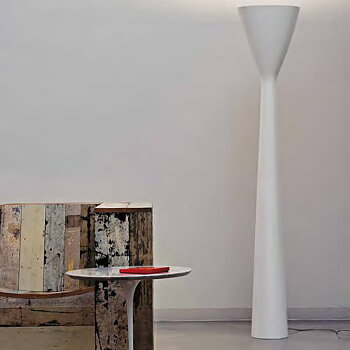 Carrara Golvlampa Vit