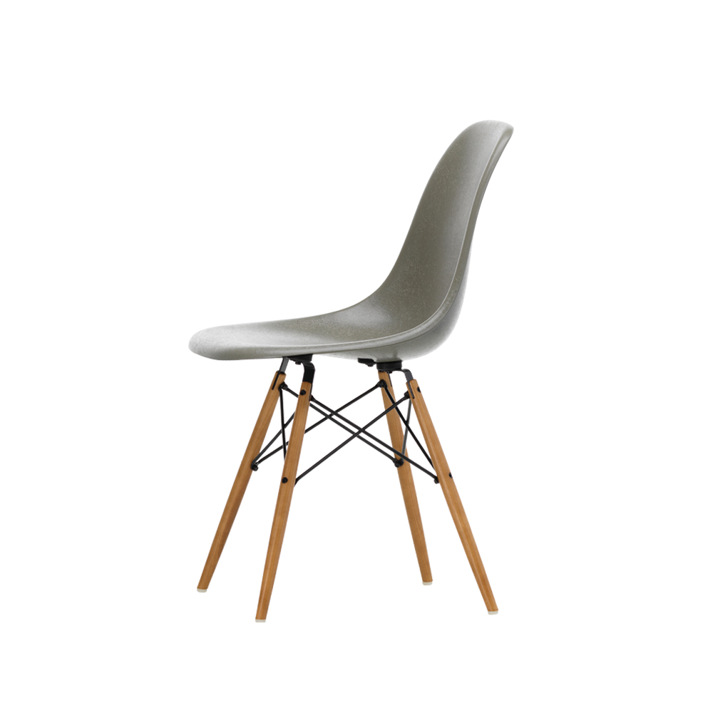 Eames Fiberglass Chair DSW - Vitra - 9