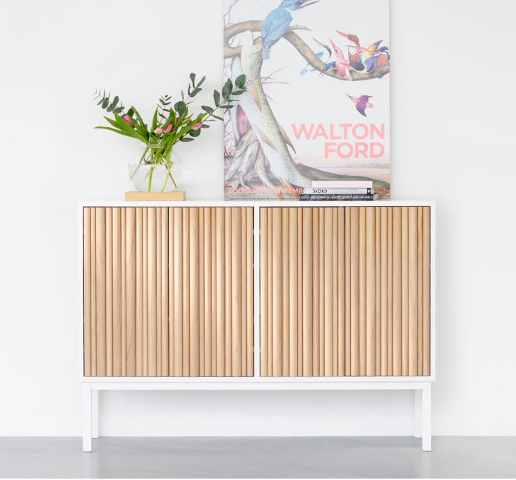 Collect 2013 Low Cabinet - A2 - 7