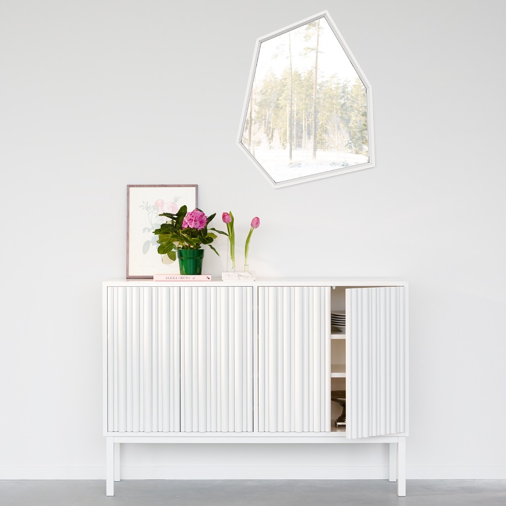 Collect 2013 Low Cabinet - A2 - 5