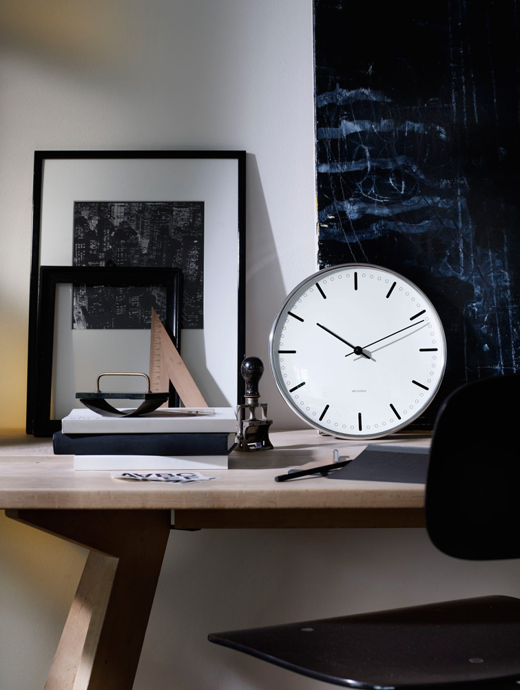 Arne Jacobsen City Hall Wall clock white Rosendahl Timepieces