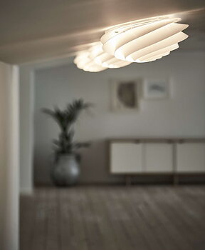 Model 1320 Swirl W/C Vit Vägg och Taklampa - LE KLINT