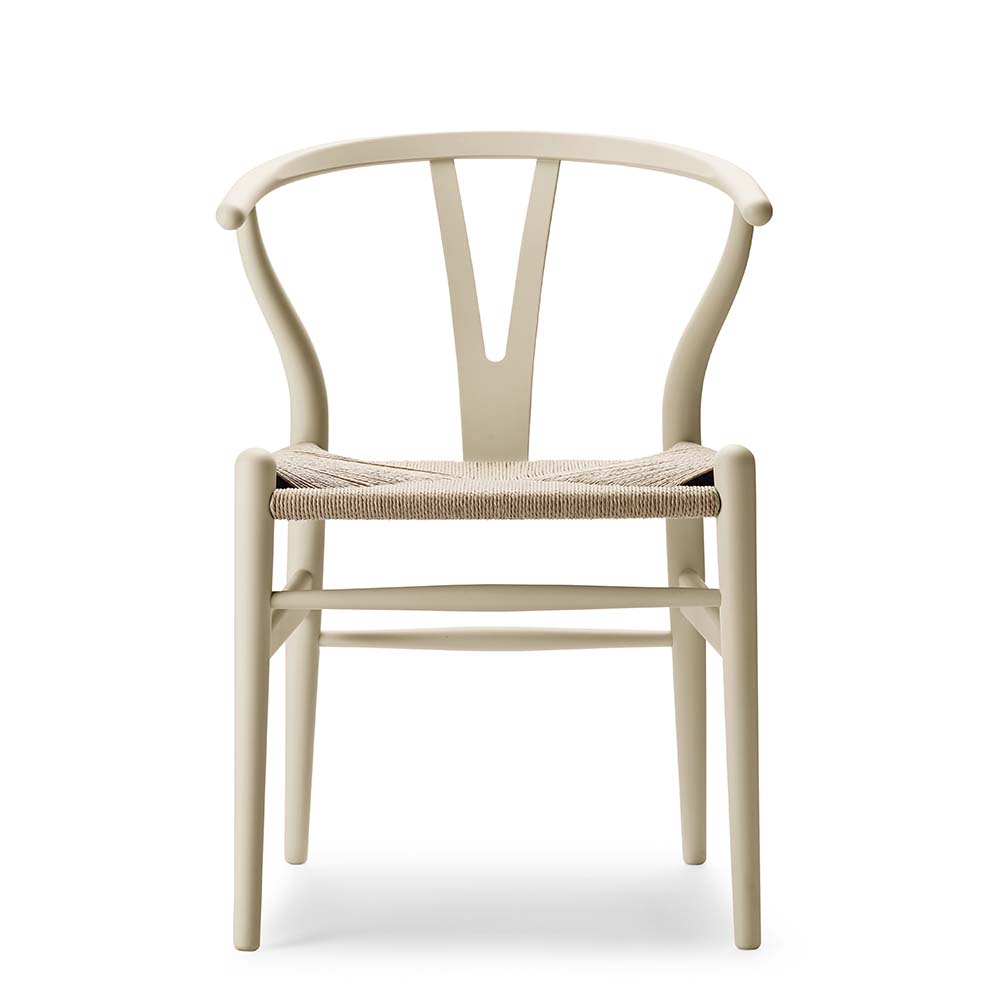 CH24 Wishbone chair (Soft Edition Barley) - In stock - by Ilse Crawford - Carl Hansen & Søn