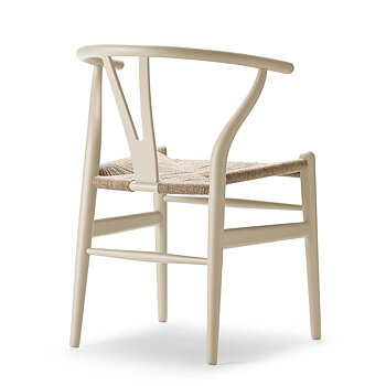 CH24 Wishbone chair (Soft Edition Barley) - In stock - by Ilse Crawford - Carl Hansen & Søn