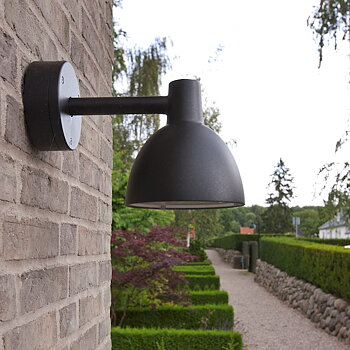Toldbod 155 Wall lamp - Outdoor - Louis Poulsen