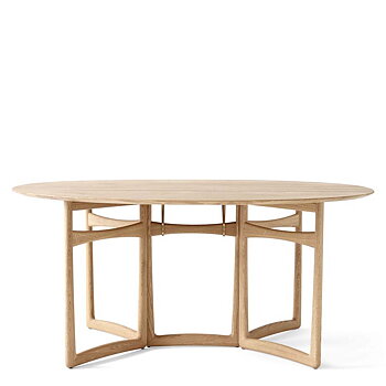 Drop Leaf HM6 Dining Table 142x163 cm Oak - & Tradition - Quickship