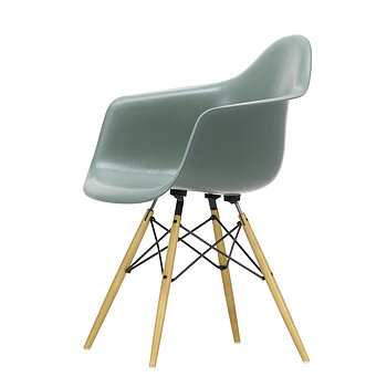 Eames Fiberglass Armchair DAW - Vitra